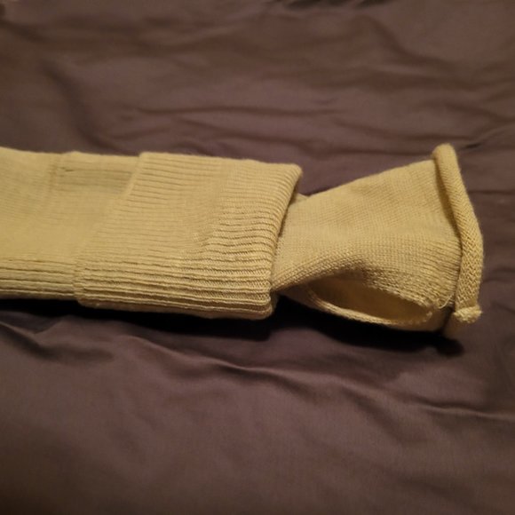 Lululemon knit beige cardigan - Picture 3 of 4